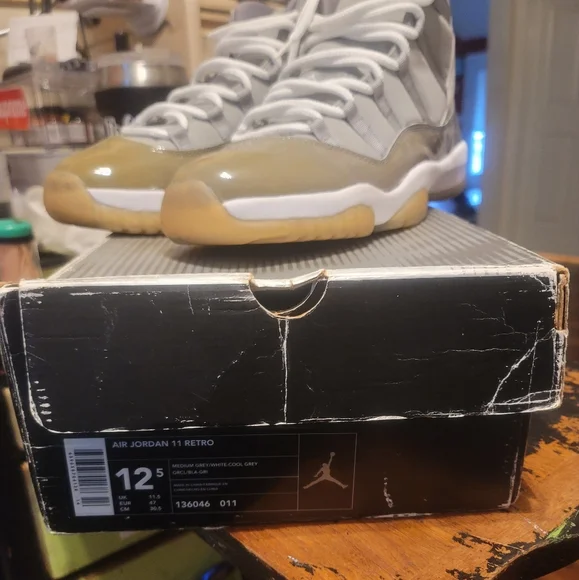 Air jordan  11 retro 2001 release cool grey mens size 12.5 complete. - Picture 10 of 16